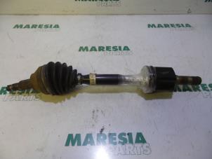 Used Front drive shaft, right Alfa Romeo 159 (939AX) 3.2 JTS V6 24V Q4 Price € 110,00 Margin scheme offered by Maresia Parts