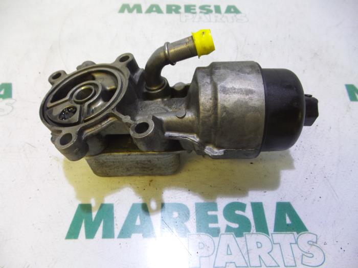 Gebrauchte Ölfilterhalter Peugeot Expert (G9) 2.0 HDi 140 16V Preis € 50,00 Margenregelung angeboten von Maresia Parts