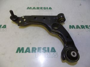 Usagé Bras de suspension bas avant gauche Alfa Romeo Giulietta (940) 1.4 TB 16V MultiAir Prix € 50,00 Règlement à la marge proposé par Maresia Parts