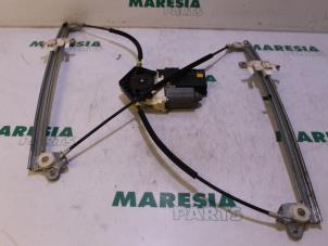 Used Window mechanism 4-door, front right Citroen C8 (EA/EB) 2.0 16V Price € 50,00 Margin scheme offered by Maresia Parts