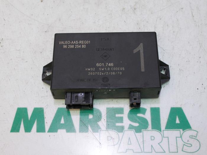 Begagnade PDC-modul Citroen C8 (EA/EB) 2.0 16V Pris € 50,00 Marginaltabell erbjuds av Maresia Parts