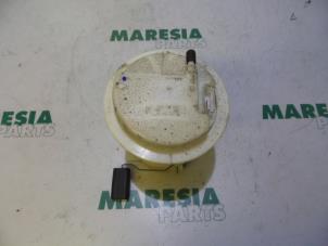 Used Electric fuel pump Citroen C8 (EA/EB) 2.0 16V Price € 35,00 Margin scheme offered by Maresia Parts