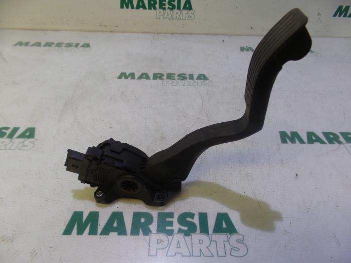 Begagnade Gaspedalsensor Peugeot 207/207+ (WA/WC/WM) 1.4 16V Vti Pris € 25,00 Marginaltabell erbjuds av Maresia Parts