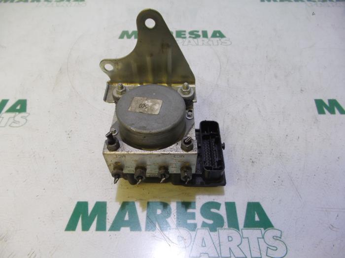 Begagnade ABS-pump Fiat 500 (312) 1.2 Pris € 40,00 Marginaltabell erbjuds av Maresia Parts