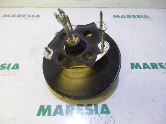 Gebrauchte Bremskraftverstärker Renault Clio III (BR/CR) 1.2 16V TCe 100 Preis € 50,00 Margenregelung angeboten von Maresia Parts