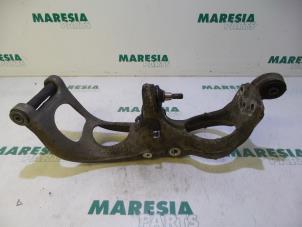 Used Front wishbone, right Peugeot 407 SW (6E) 2.0 16V Price € 75,00 Margin scheme offered by Maresia Parts
