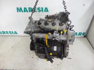 Used Engine Renault Clio III (BR/CR) 1.2 16V TCe 100 Price € 577,50 Margin scheme offered by Maresia Parts