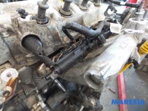 Motor van een Renault Clio III (BR/CR) 1.2 16V TCe 100 2010