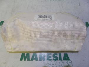 Used Seat airbag (seat) Renault Clio III (BR/CR) 1.2 16V TCe 100 Price € 40,00 Margin scheme offered by Maresia Parts