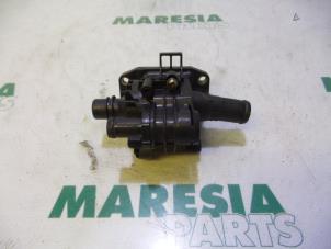Used Thermostat housing Citroen C4 Berline (LC) 1.6 HDi 16V Price € 35,00 Margin scheme offered by Maresia Parts