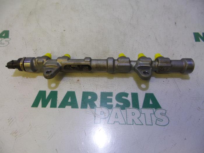 Usagé Système d'injection Fiat Doblo Cargo (263) 1.3 MJ 16V Euro 4 Prix € 75,00 Règlement à la marge proposé par Maresia Parts