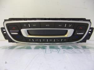 Used Heater control panel Renault Megane III Grandtour (KZ) 1.4 16V TCe 130 Price € 50,00 Margin scheme offered by Maresia Parts
