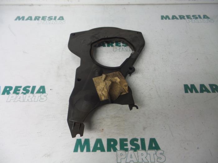 Usagé Couvercle de distribution Citroen C3 Pluriel (HB) 1.6 16V Prix € 20,00 Règlement à la marge proposé par Maresia Parts