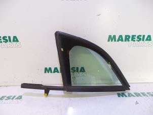 Usagé Vitre triangulaire avant gauche Citroen DS3 (SA) 1.4 HDi Prix € 40,00 Règlement à la marge proposé par Maresia Parts