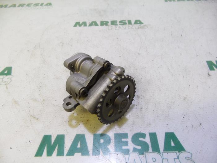 Gebrauchte Ölpumpe Citroen Jumper (U9) 2.2 HDi 100 Preis € 75,00 Margenregelung angeboten von Maresia Parts