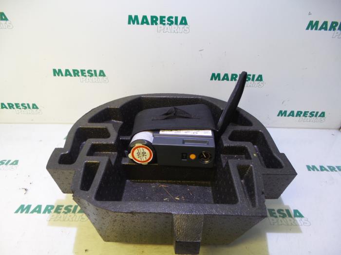 Däckpump Peugeot 207/207+ (WA/WC/WM), 2006 / 2015 1.6 16V VTRi, Halvkombi (Hatchback), Bensin, 1.598cc, 88kW (120pk), FWD, EP6C; 5FS, 2009-07 / 2012-12, WA5FS; WC5FS; WM5FS (Begagnad)