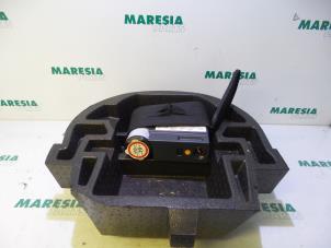 Used Tyre pump Peugeot 207/207+ (WA/WC/WM) 1.6 16V VTRi Price € 50,00 Margin scheme offered by Maresia Parts