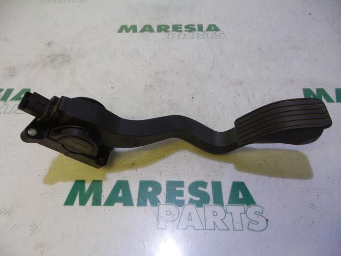 Begagnade Gaspedalsensor Peugeot 307 SW (3H) 1.6 16V Pris € 30,00 Marginaltabell erbjuds av Maresia Parts