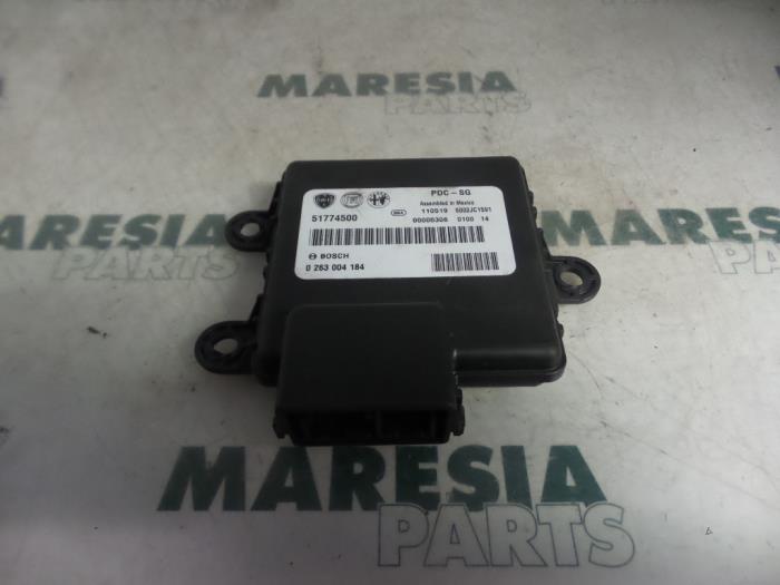 Begagnade PDC-modul Fiat Bravo (198A) 1.4 MultiAir 16V Pris € 105,00 Marginaltabell erbjuds av Maresia Parts