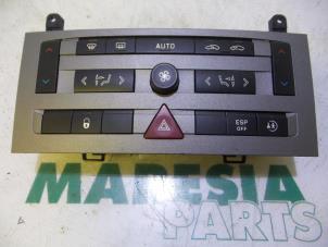 Used Heater control panel Peugeot 407 SW (6E) 2.0 16V Price € 35,00 Margin scheme offered by Maresia Parts