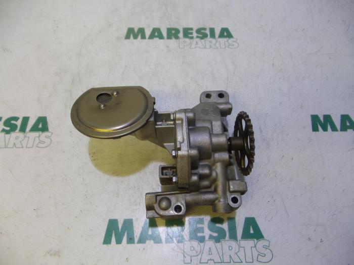 Gebrauchte Ölpumpe Citroen Xsara (N1) 1.9D Preis € 105,00 Margenregelung angeboten von Maresia Parts