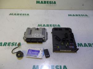Used Engine management computer Peugeot 407 (6D) 1.6 HDi 16V Price € 157,50 Margin scheme offered by Maresia Parts