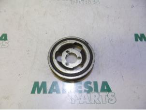Used Crankshaft pulley Peugeot 207 SW (WE/WU) 1.4 16V Vti Price € 15,00 Margin scheme offered by Maresia Parts