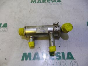 Used Heat exchanger Peugeot 407 (6D) 1.6 HDi 16V Price € 50,00 Margin scheme offered by Maresia Parts