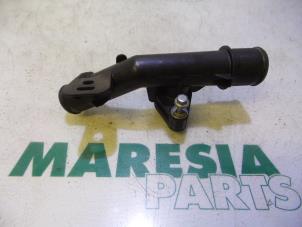 Used Thermostat housing Citroen C4 Cactus (0B/0P) 1.6 Blue Hdi 100 Price € 50,00 Margin scheme offered by Maresia Parts