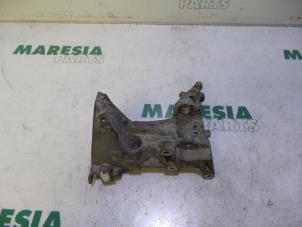 Used Engine mount Peugeot 407 Price € 20,00 Margin scheme offered by Maresia Parts