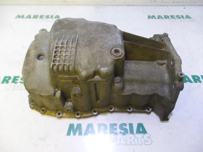 Sump from a Renault Scénic I (JA) 1.6 16V 2001
