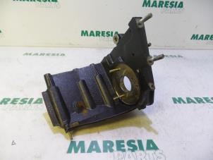 Used Support (miscellaneous) Fiat Doblo Cargo (223) 1.9 JTD Price € 25,00 Margin scheme offered by Maresia Parts