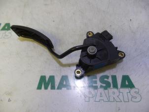 Used Throttle pedal position sensor Renault Megane II (BM/CM) 1.5 dCi 100 Price € 35,00 Margin scheme offered by Maresia Parts