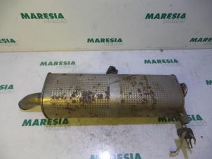 Used Exhaust rear silencer Peugeot 307 SW (3H) 1.6 HDiF 110 16V Price € 35,00 Margin scheme offered by Maresia Parts