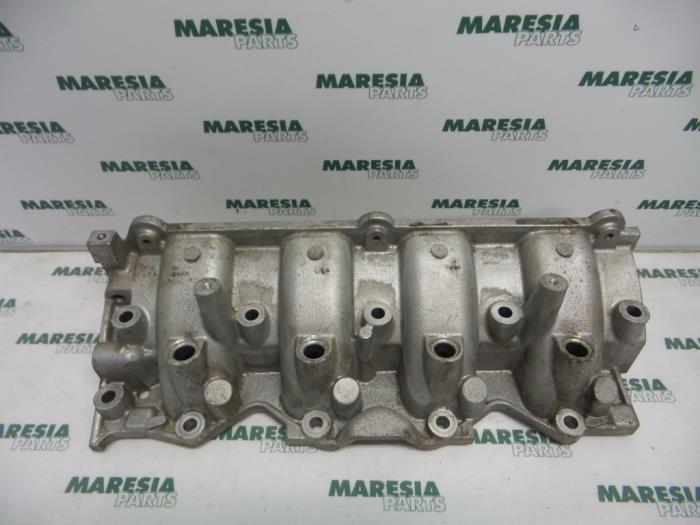 Gebrauchte Ansaugbrugge Renault Scénic I (JA) 2.0 16V Preis € 40,00 Margenregelung angeboten von Maresia Parts