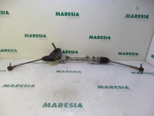 Used Steering box Renault Twingo II (CN) 1.2 16V Price € 70,00 Margin scheme offered by Maresia Parts