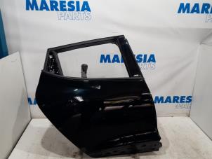 Used Rear door 4-door, right Renault Clio IV (5R) 1.5 Energy dCi 90 FAP Price € 100,00 Margin scheme offered by Maresia Parts
