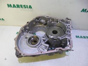 Used Gearbox casing Renault Espace (JK) Price € 50,00 Margin scheme offered by Maresia Parts