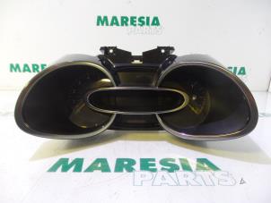 Used Instrument panel Renault Clio IV (5R) 1.5 Energy dCi 90 FAP Price € 120,75 Margin scheme offered by Maresia Parts