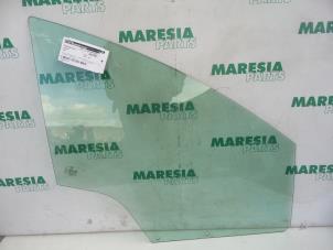 Used Door window 4-door, front right Peugeot 3008 I (0U/HU) 1.6 HDiF 16V Price € 30,00 Margin scheme offered by Maresia Parts