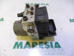 Used ABS pump Alfa Romeo 147 (937) 1.9 JTDM 16V Price € 105,00 Margin scheme offered by Maresia Parts