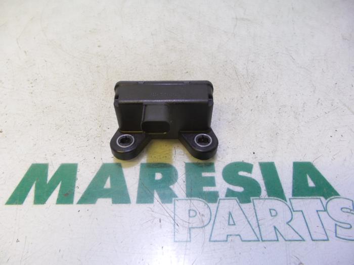 Used Esp computer Renault Megane III Grandtour (KZ) 1.5 dCi 110 Price € 105,00 Margin scheme offered by Maresia Parts