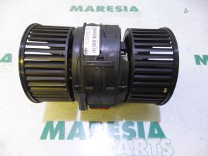 Used Heating and ventilation fan motor Renault Megane III Grandtour (KZ) 1.5 dCi 110 Price € 30,00 Margin scheme offered by Maresia Parts