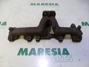 Used Exhaust manifold Alfa Romeo MiTo (955) 1.3 JTDm 16V Eco Price € 40,00 Margin scheme offered by Maresia Parts