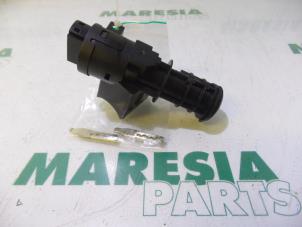 Gebrauchte Zündschloss + Schlüssel Fiat Idea (350AX) 1.4 16V Preis € 50,00 Margenregelung angeboten von Maresia Parts