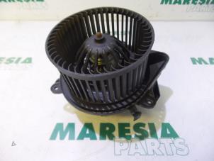 Usagé Ventilateur chauffage Fiat Idea (350AX) 1.4 16V Prix € 30,00 Règlement à la marge proposé par Maresia Parts