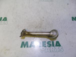 Used Oil pump Renault Twingo (C06) 1.2 Price € 25,00 Margin scheme offered by Maresia Parts