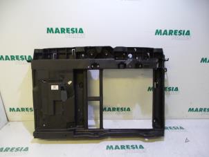 Used Front panel Peugeot 208 I (CA/CC/CK/CL) 1.4 HDi Price € 25,00 Margin scheme offered by Maresia Parts