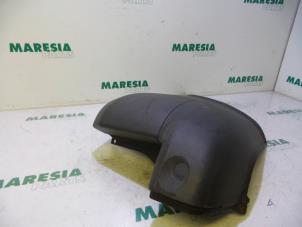 Gebrauchte Stoßstangenteil rechts hinten Fiat Doblo (223A/119) 1.4 Preis € 35,00 Margenregelung angeboten von Maresia Parts