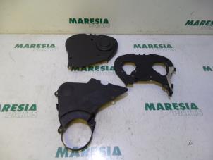 Used Timing cover Peugeot 407 SW (6E) 2.0 16V Price € 20,00 Margin scheme offered by Maresia Parts